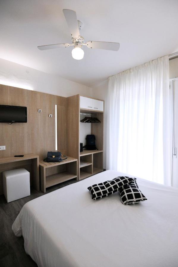 Hotel Etna Caorle Luaran gambar