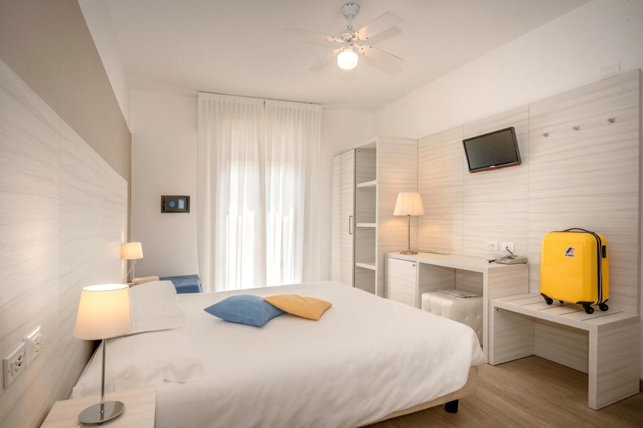 Hotel Etna Caorle Luaran gambar