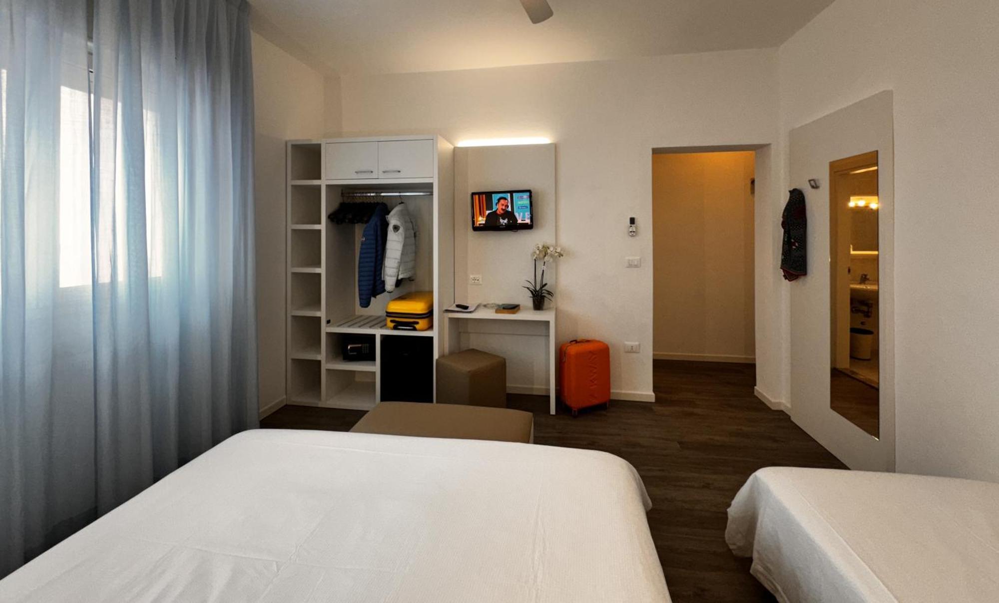 Hotel Etna Caorle Luaran gambar