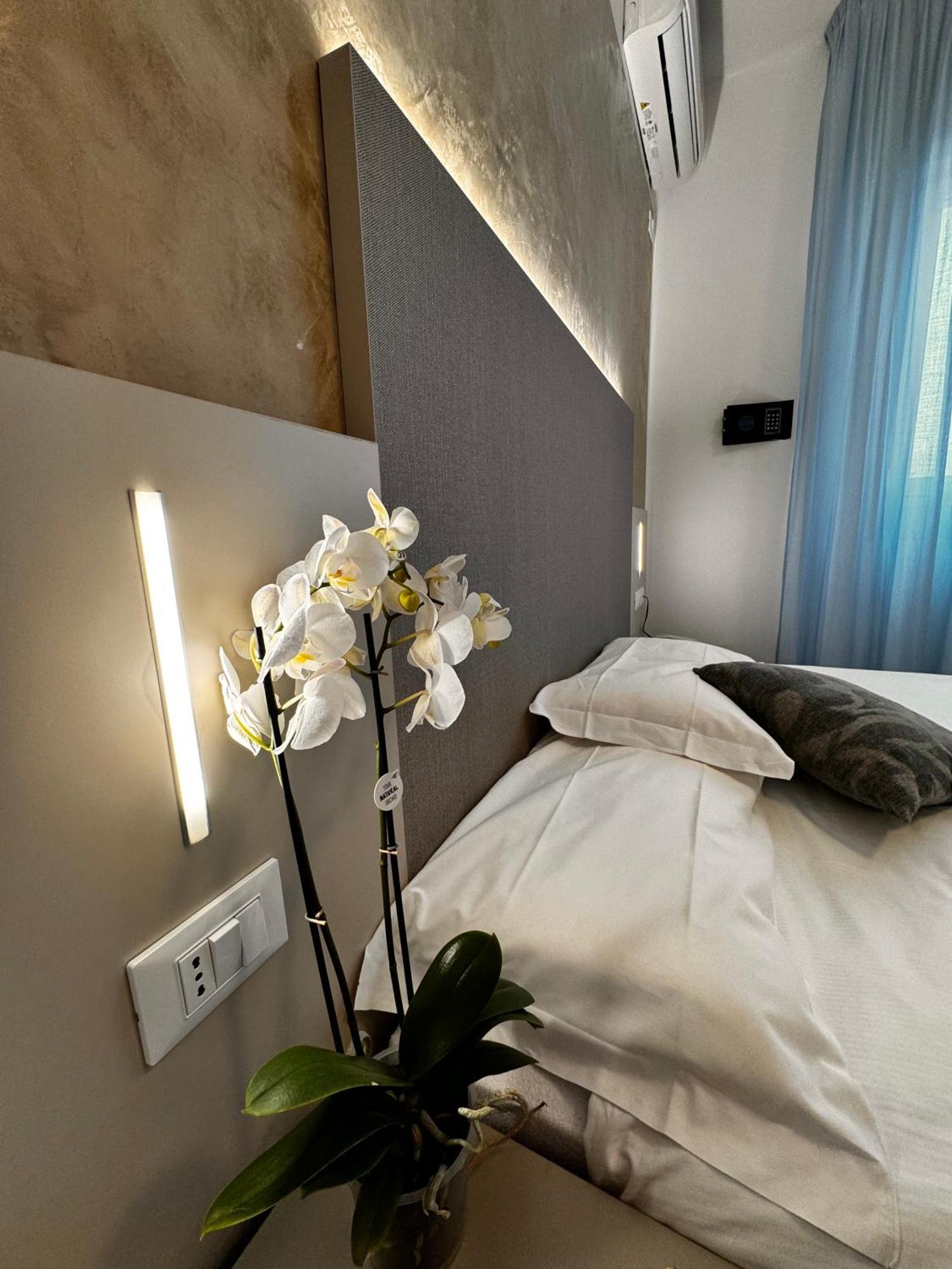Hotel Etna Caorle Luaran gambar