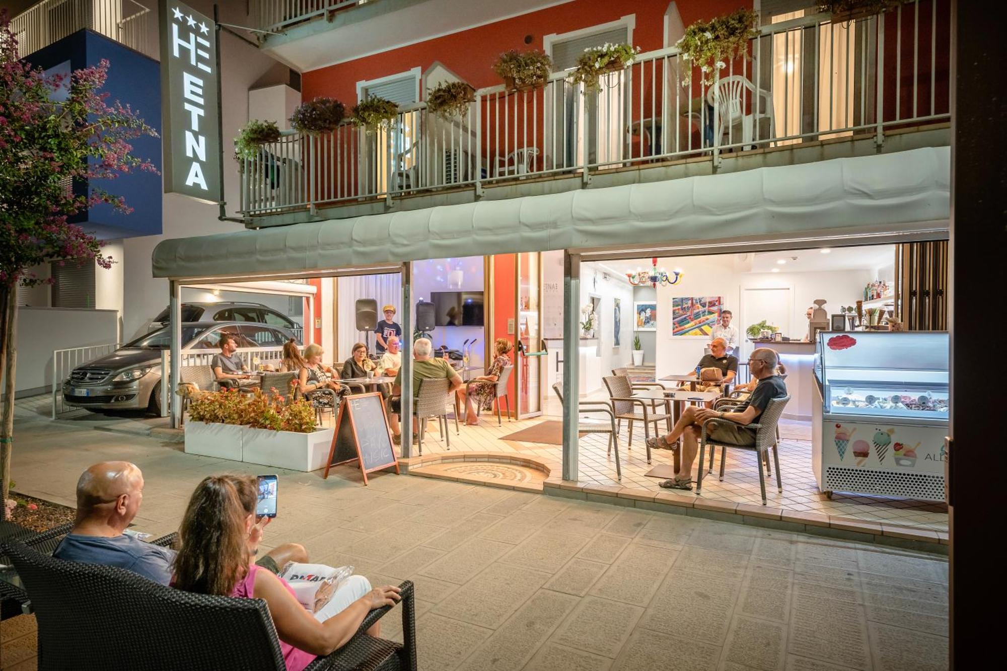 Hotel Etna Caorle Luaran gambar