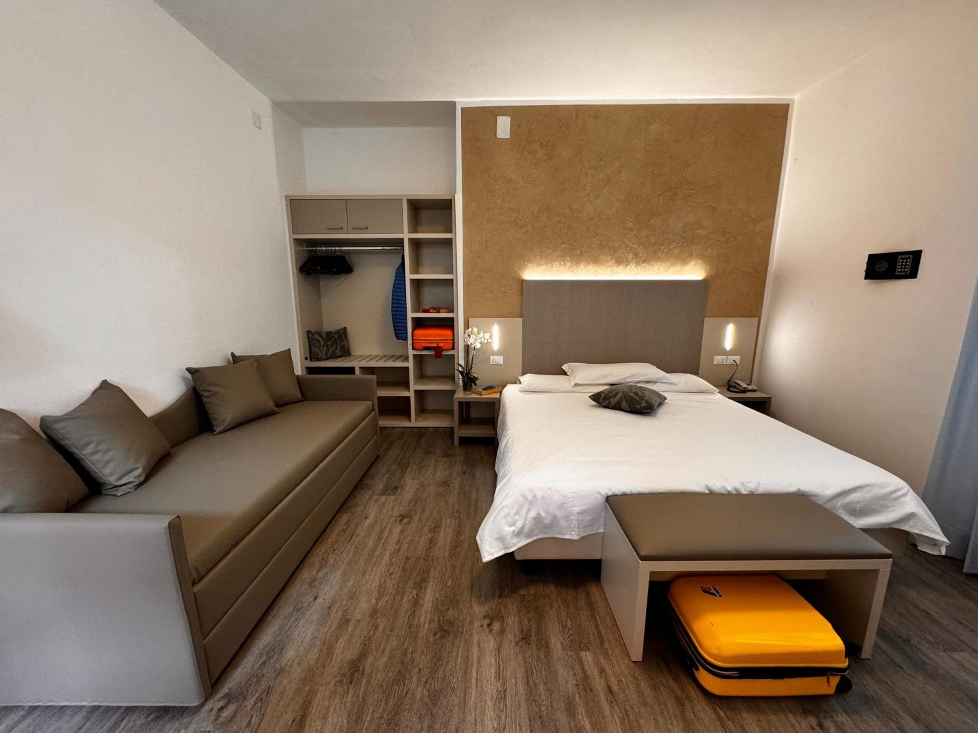 Hotel Etna Caorle Luaran gambar