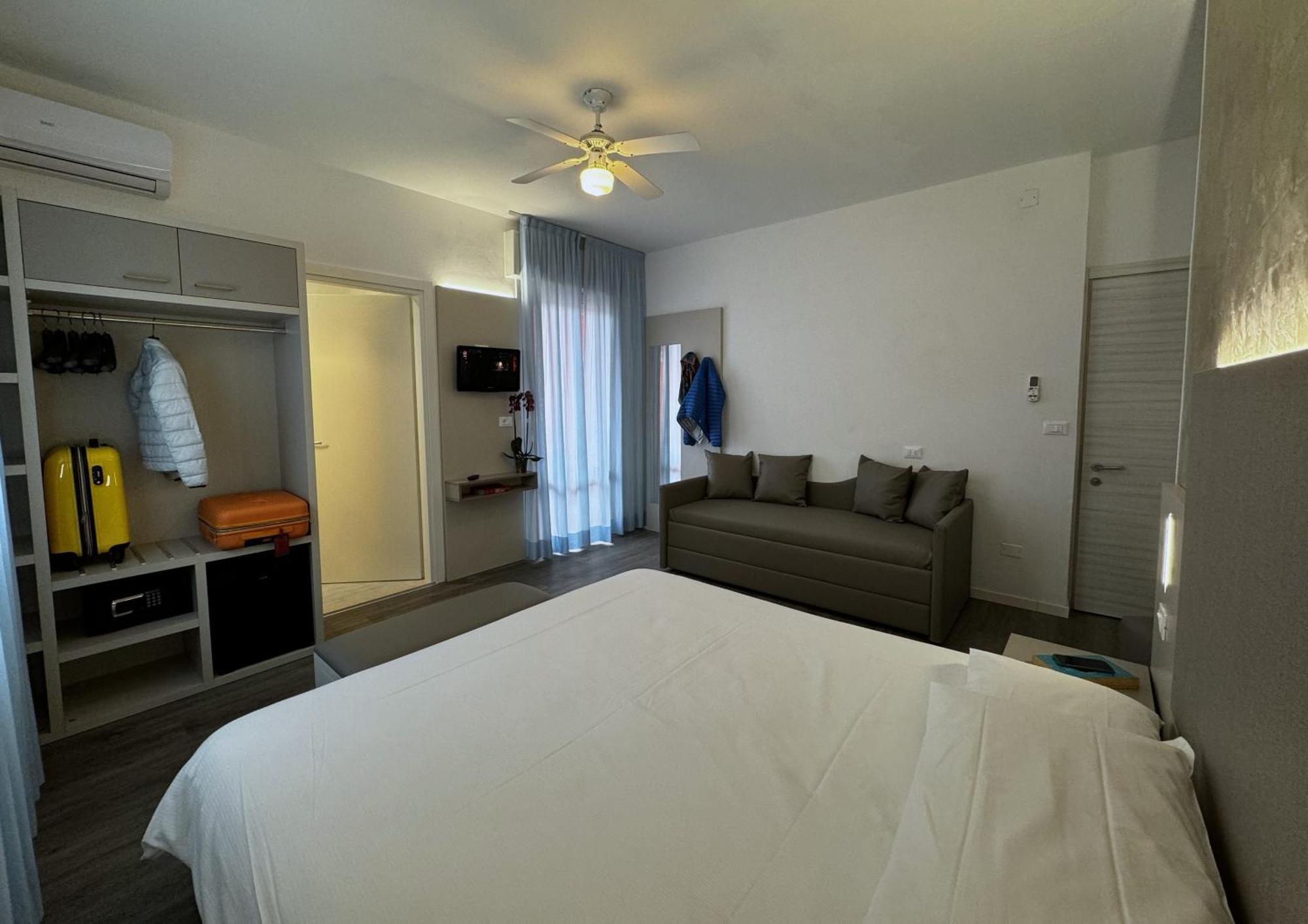 Hotel Etna Caorle Luaran gambar